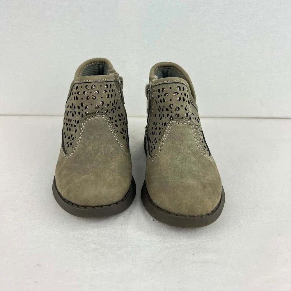 GUC OshKosh B'gosh Taupe Perforated Ankle Boots Zip Toddler Girls Size 6M